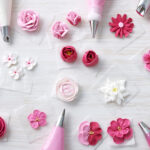 How to Make Beautiful Buttercream Flowers