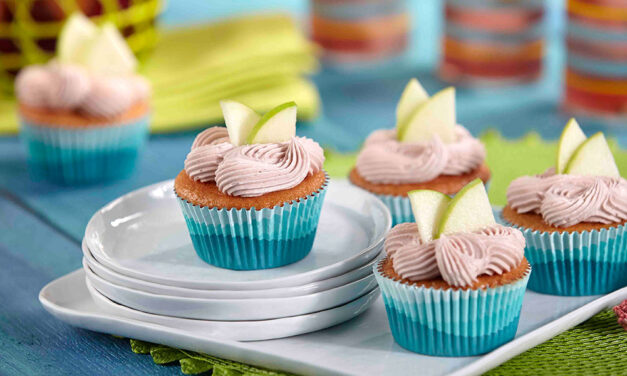 First Friday: Sangria Cupcakes for the Summer!