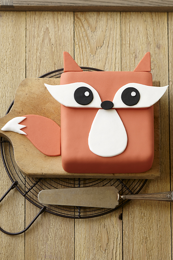 festive fox cake