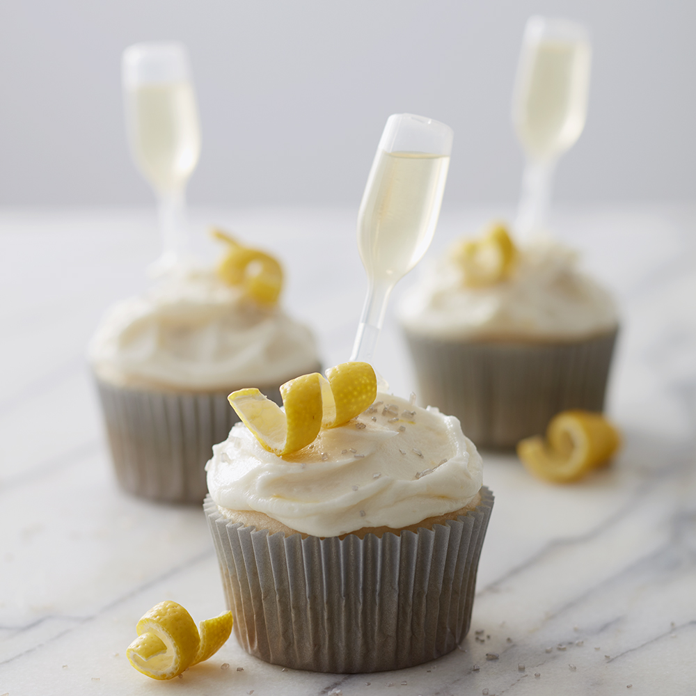 Champagne cupcakes topped with a lemon slice