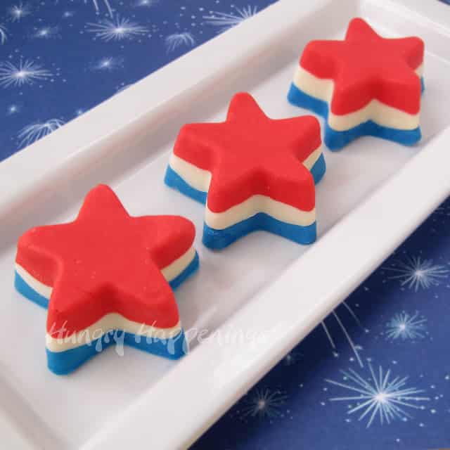 https://blog.wilton.com/wp-content/uploads/sites/2/2019/05/red-white-and-blue-desserts-for-4th-of-july-fudge-stars-1.jpg