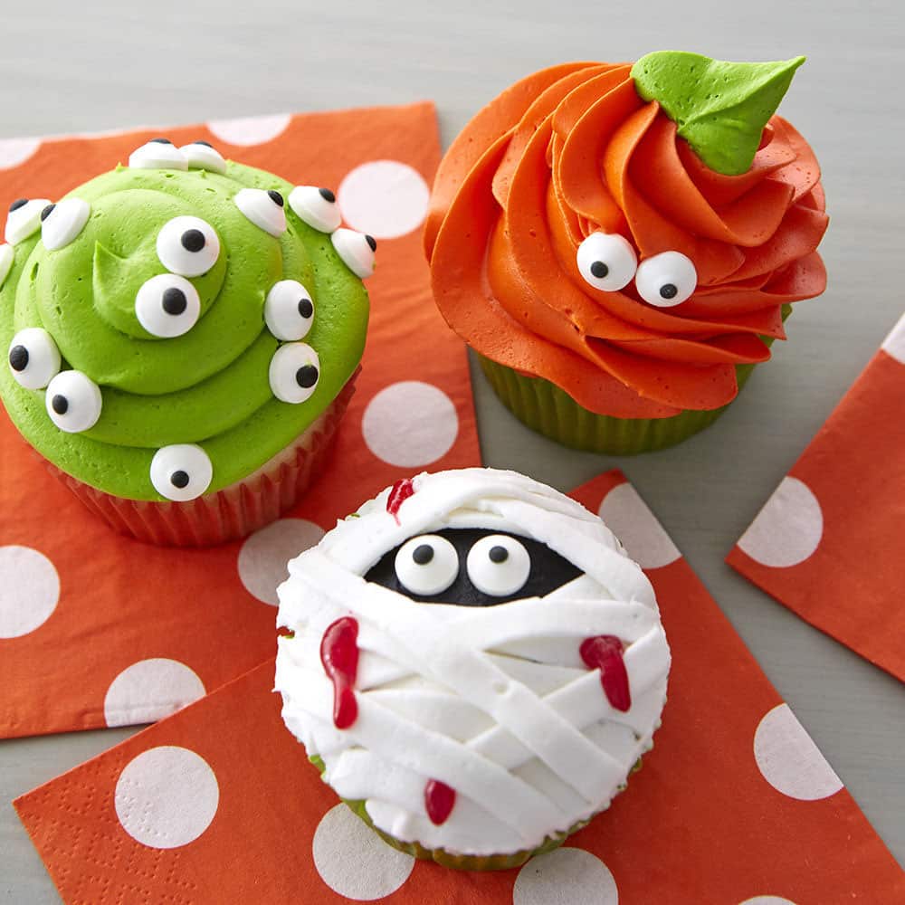 Wilton Pirottini Per Cupcake Halloween – Confezione Da 75 Pezzi – Colori Viola, Verde E Arancione