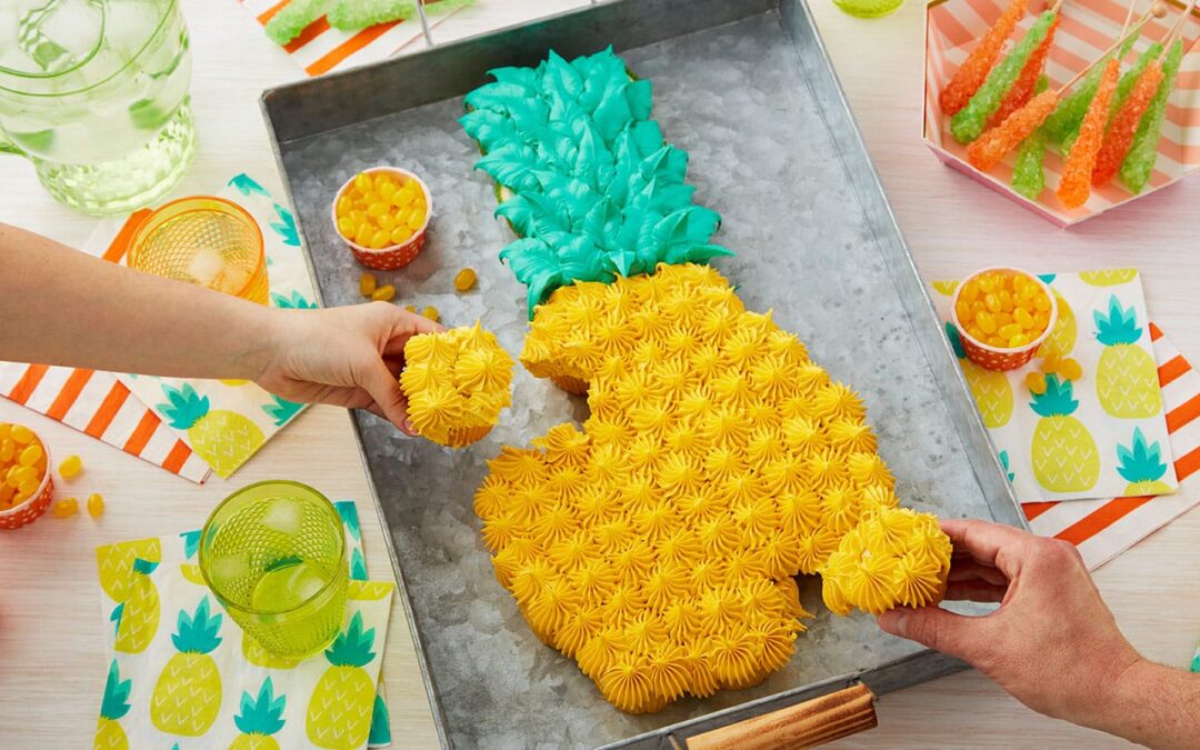 5 PullApart Cupcake Cakes Wilton's Baking Blog Homemade Cake