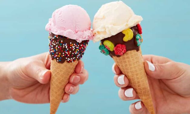 6 Dessert Ideas Perfect for a Pool Party