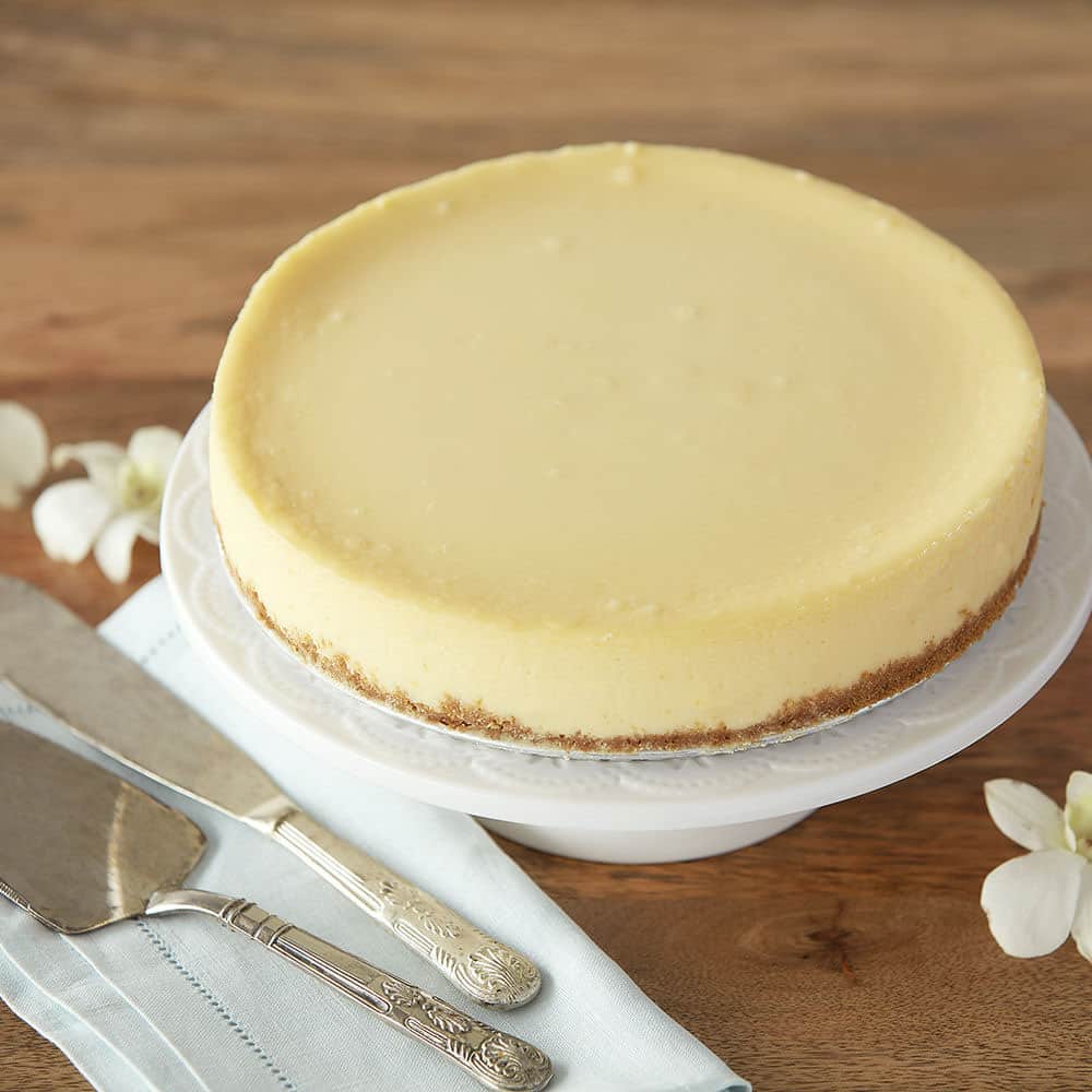 Creamy White Cheesecake