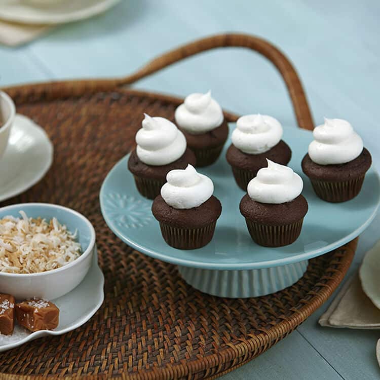 mini coconut caramel cupcakes