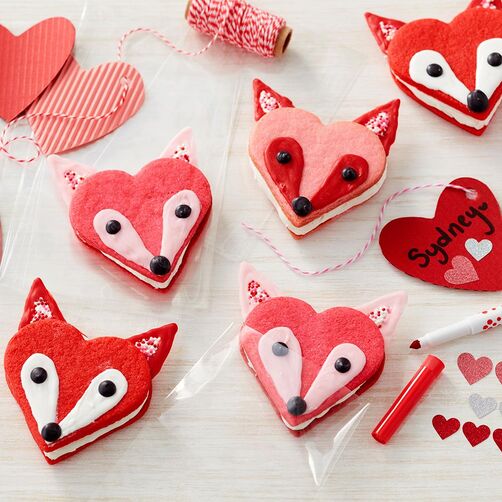 Red and pink fox sandwich cookies