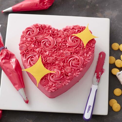 Sparkling heart cake