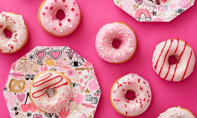 20 Sweet Mini Valentine’s Day Desserts