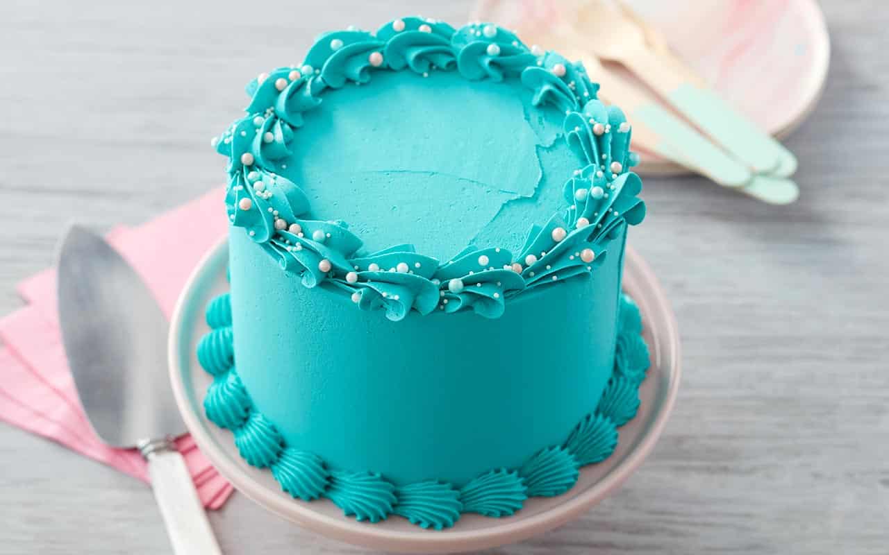 Easy Cake Decorating Ideas Using Just a Spoon