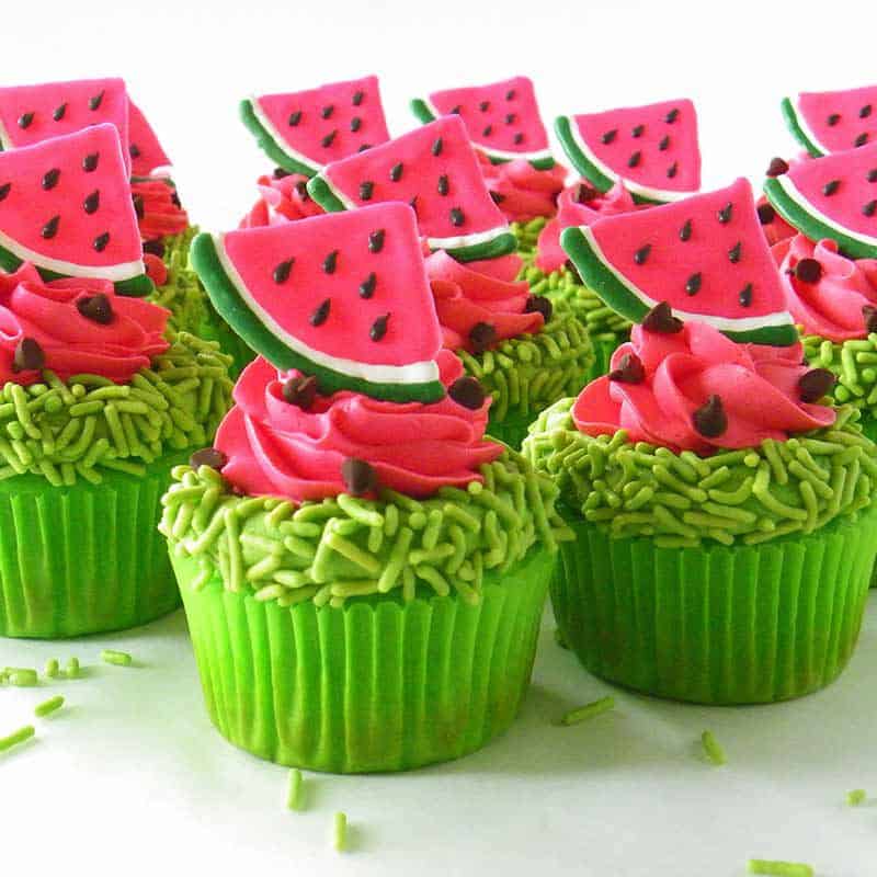 12 Fun Summer Cupcake Ideas | Wilton's Baking Blog | Homemade Cake ...