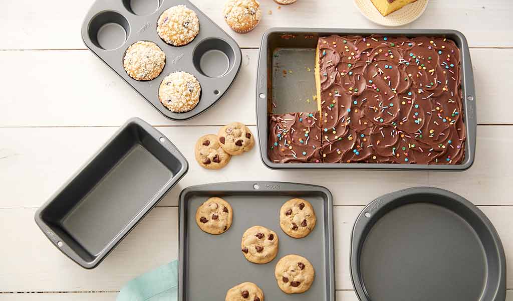 Wilton Ever-Glide Non-Stick Cookie Baking Sheet Set, 4-Piece