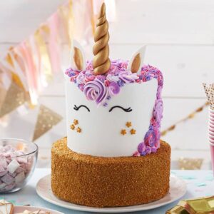 sparkling gold unicorn cake