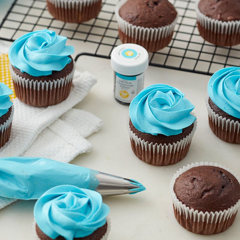 sky blue frosted cupcakes