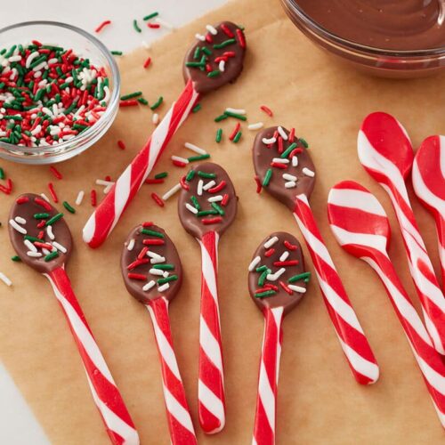 38 Easy Kids’ Christmas Treats They'll Love | Wilton's Baking Blog