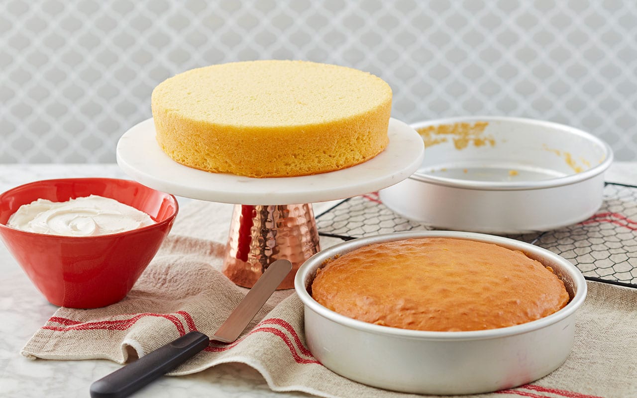 Baking 101: Cake tins and baking pans