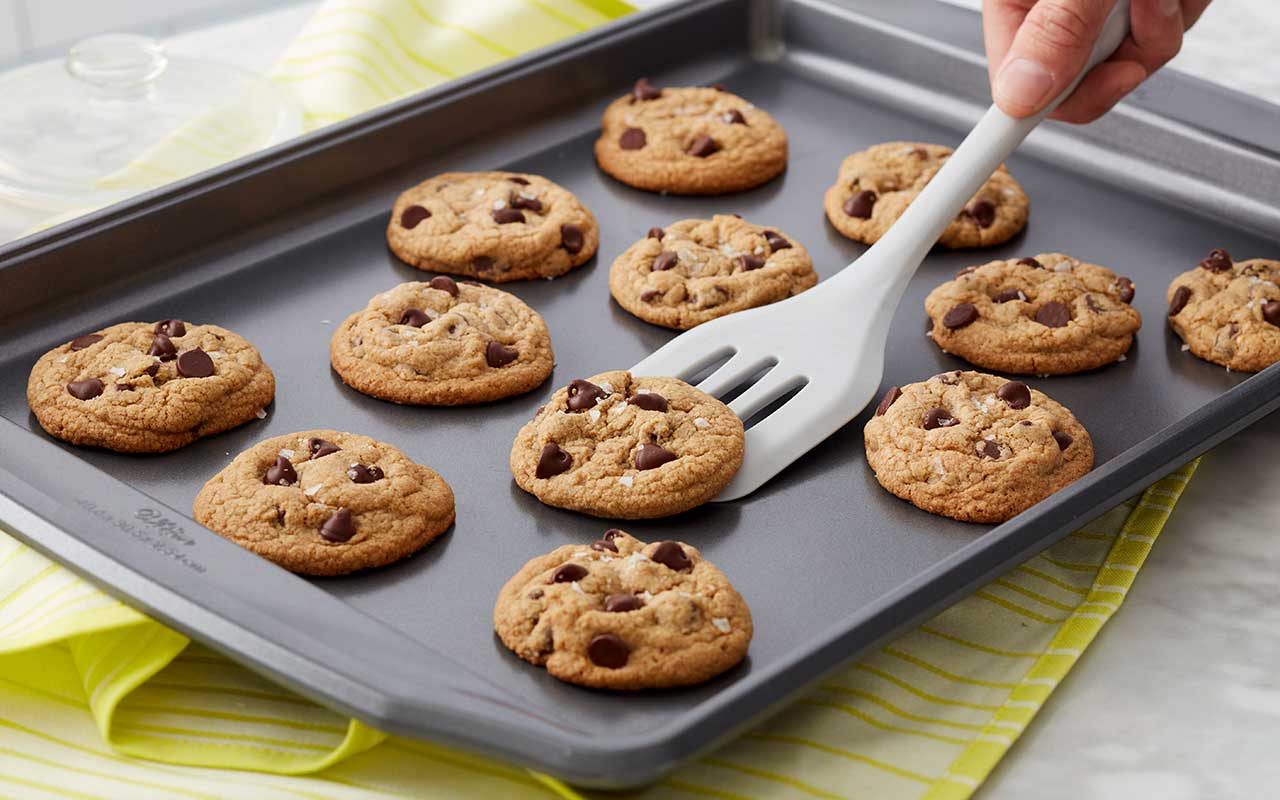 Culinary Parchment 101: Lining a Baking Sheet 