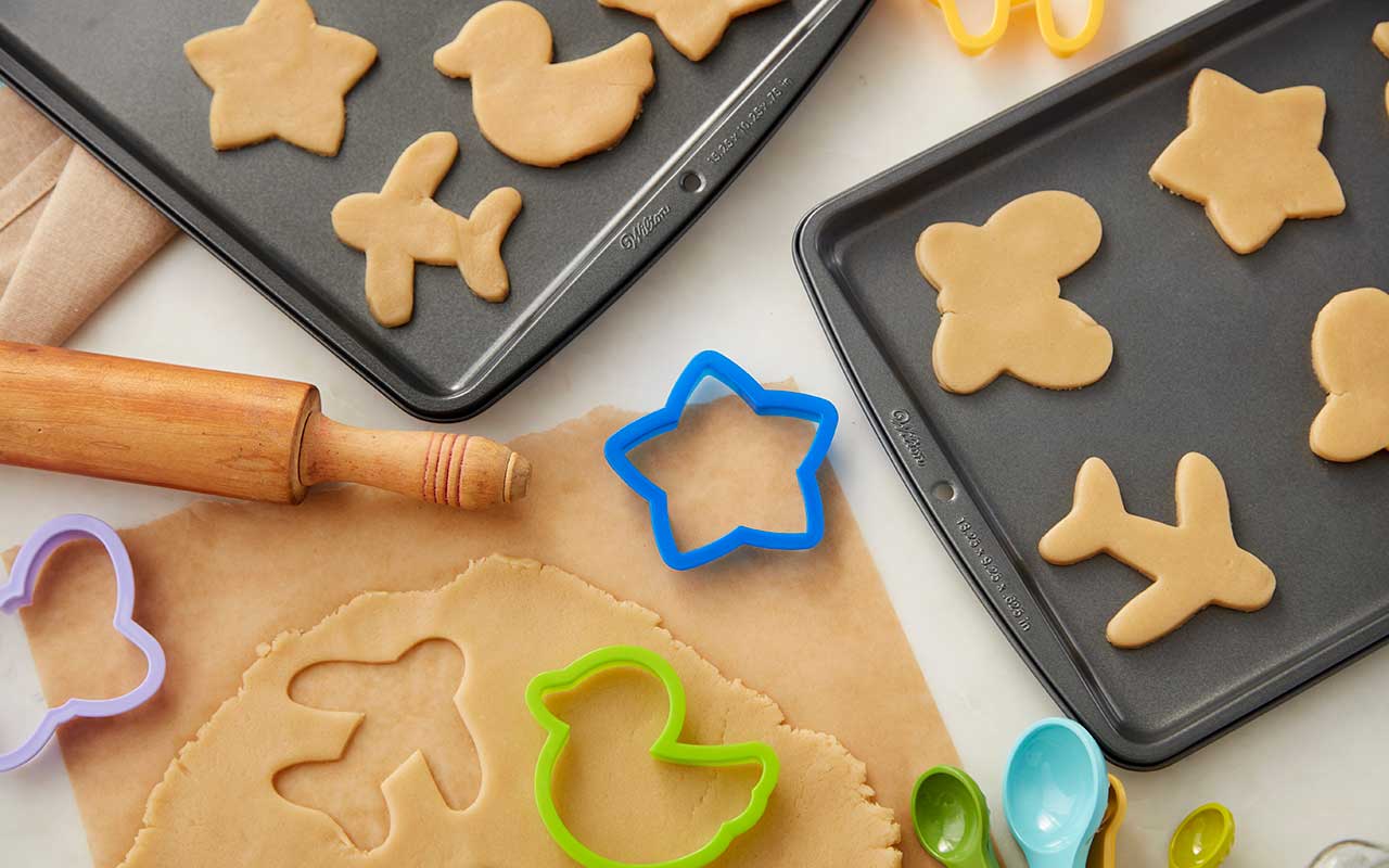 Why You May Want To Avoid Insulated Cookie Sheets