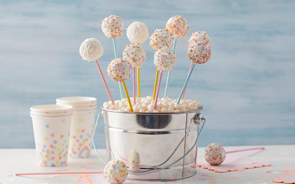 How to Use Candy Melts for Cake Pops Wilton's Baking Blog Homemade