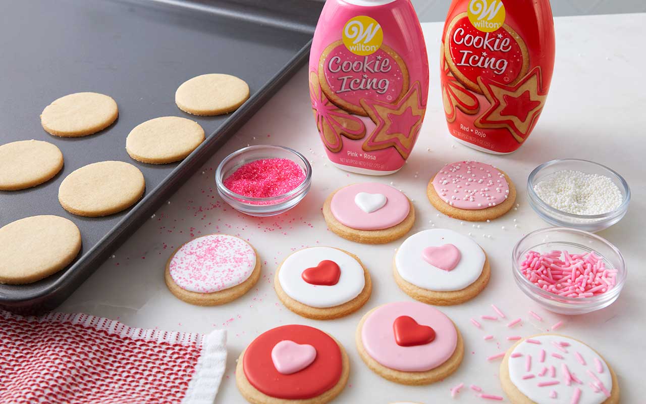 How to Use Candy Melts for Baking and Decorating