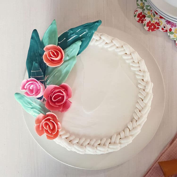 How To Make A DIY Fresh Flower Cake Topper - Sugar & Cloth DIY