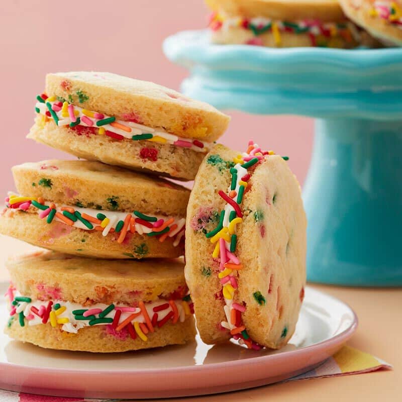 11 Easy Things to Bake for Kids