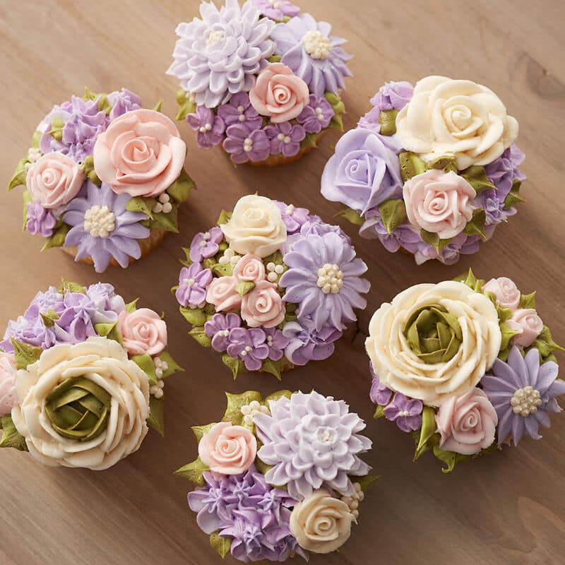 floral cupcakes