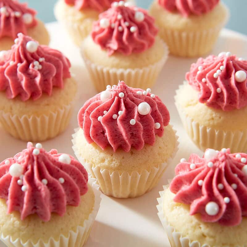 mini raspberry cupcakes