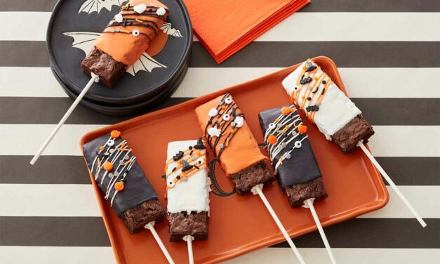 Halloween Brownie Pops