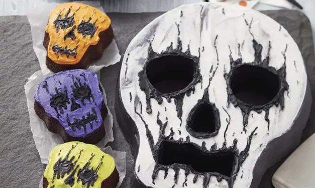 50 Easy Halloween Treats for Spooky Season